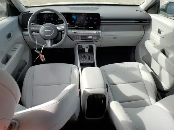 KM8HB3AB8SU222324 2025 HYUNDAI KONA - Image 8