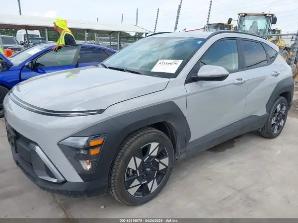 KM8HB3AB8SU224753 2025 HYUNDAI KONA - Image 2