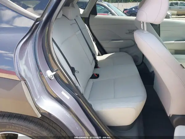 KM8HB3AB9RU058737 2024 HYUNDAI KONA - Image 8