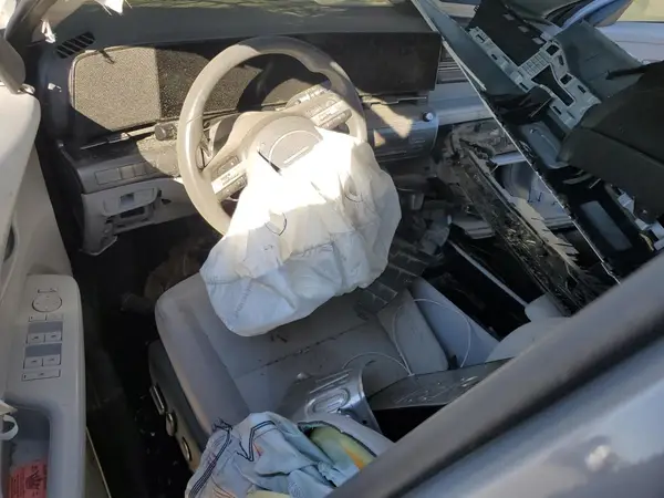 KM8HB3AB9RU095299 2024 HYUNDAI KONA - Image 8