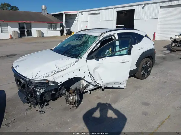 KM8HB3AB9RU110819 2024 HYUNDAI KONA - Image 2