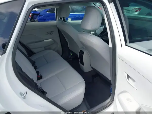 KM8HB3AB9SU262525 2025 HYUNDAI KONA - Image 8
