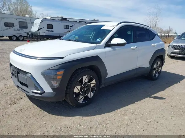 KM8HB3AB9SU273038 2025 HYUNDAI KONA - Image 2