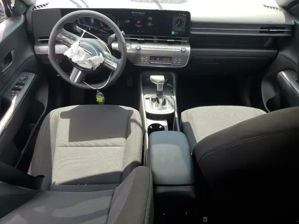 KM8HB3AB9SU326871 2025 HYUNDAI KONA - Image 8
