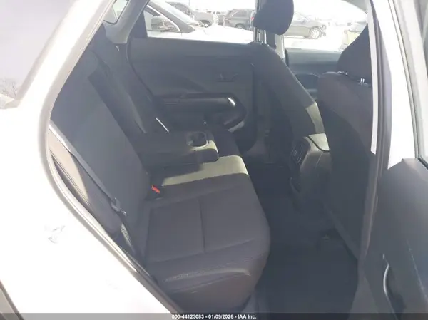 KM8HB3AB9SU341032 2025 HYUNDAI KONA - Image 8