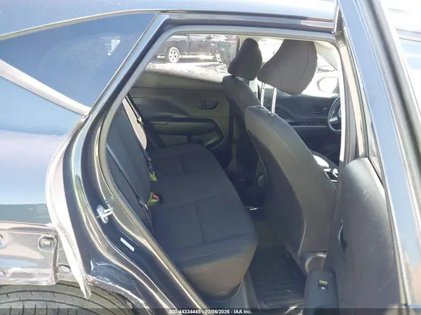 KM8HB3ABXRU037735 2024 HYUNDAI KONA - Image 8