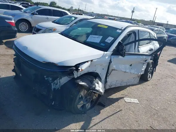 KM8HB3ABXRU131999 2024 HYUNDAI KONA - Image 2