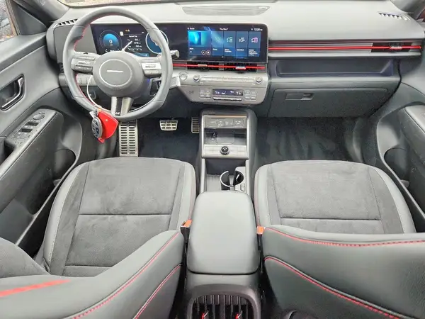 KM8HBCA31SU187697 2025 HYUNDAI KONA - Image 8