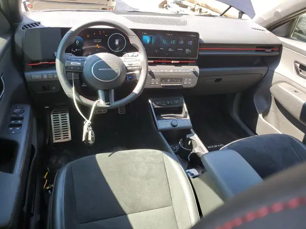 KM8HBCA32SU245493 2025 HYUNDAI KONA - Image 8