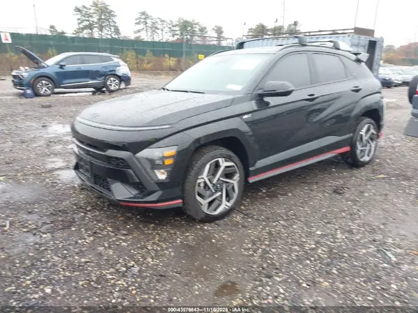 KM8HBCA32SU281085 2025 HYUNDAI KONA - Image 2