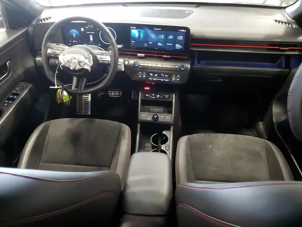KM8HBCA36SU198971 2025 HYUNDAI KONA - Image 8