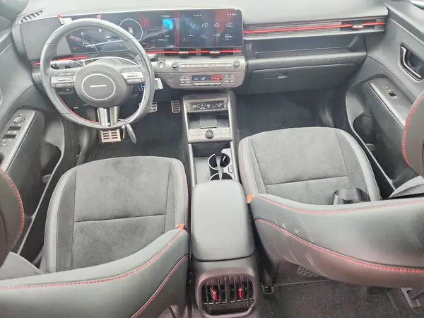 KM8HBCA37SU276996 2025 HYUNDAI KONA - Image 8