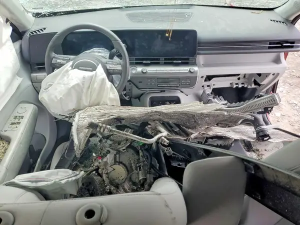 KM8HBCAB0SU307383 2025 HYUNDAI KONA - Image 8