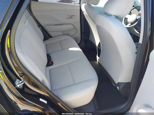 KM8HBCAB0SU309635 2025 HYUNDAI KONA - Image 8