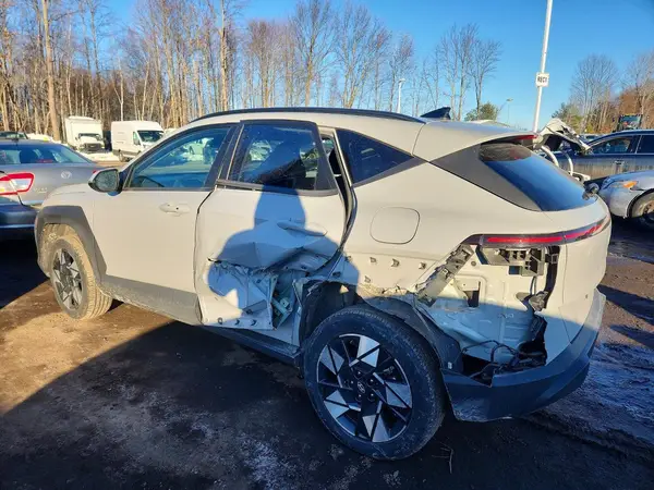 KM8HBCAB1RU174059 2024 HYUNDAI KONA - Image 2