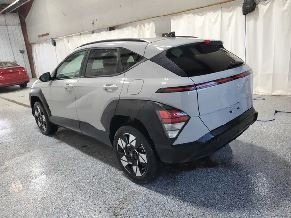 KM8HBCAB1SU307828 2025 HYUNDAI KONA - Image 2