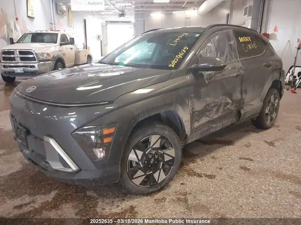 KM8HBCAB1SU315122 2025 HYUNDAI KONA - Image 2