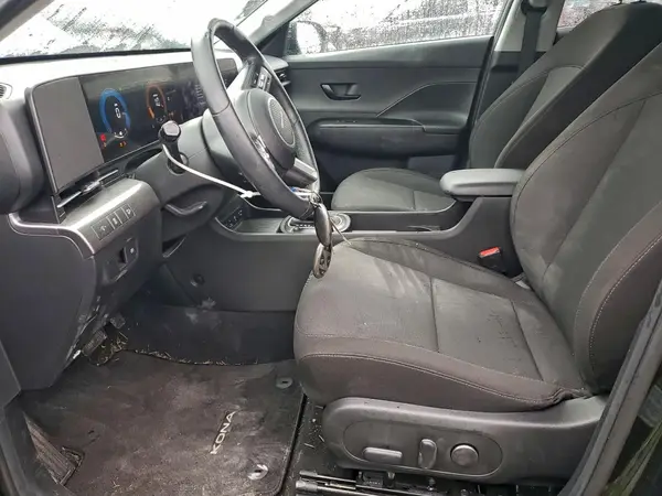 2024 HYUNDAI KONA auction photo 7