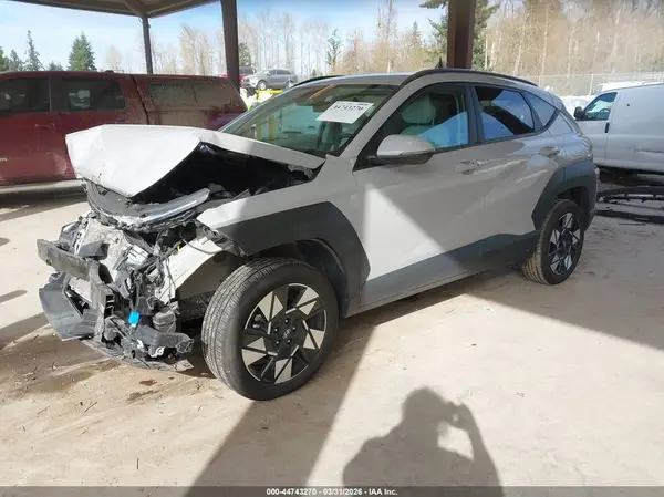 KM8HBCAB2RU150093 2024 HYUNDAI KONA - Image 2