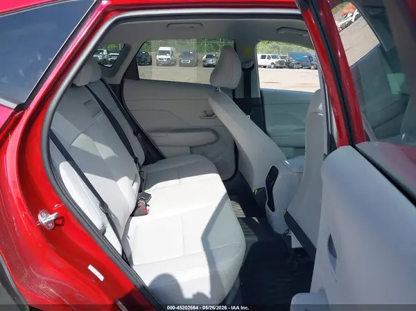 KM8HBCAB2SU228992 2025 HYUNDAI KONA - Image 8