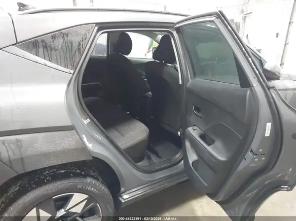 KM8HBCAB2SU279456 2025 HYUNDAI KONA - Image 8