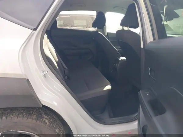 KM8HBCAB3RU075887 2024 HYUNDAI KONA - Image 8