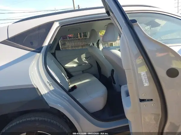 KM8HBCAB3RU137059 2024 HYUNDAI KONA - Image 8