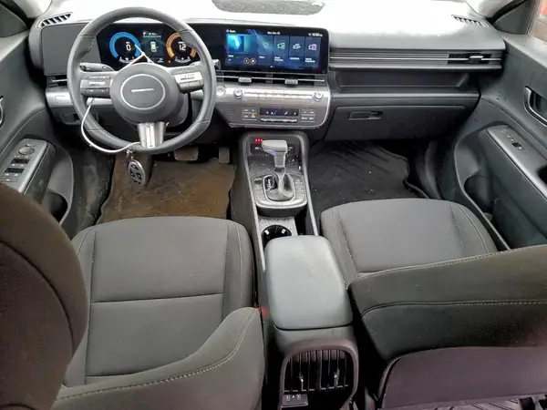 KM8HBCAB4SU201258 2025 HYUNDAI KONA - Image 8