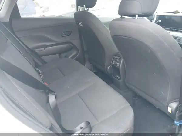 KM8HBCAB4SU204385 2025 HYUNDAI KONA - Image 8