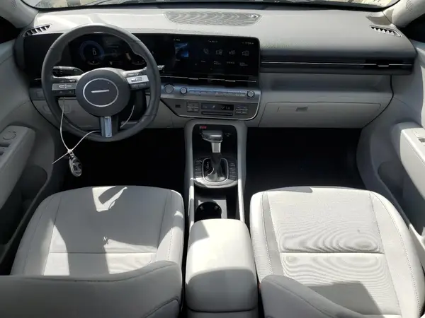 KM8HBCAB4SU227312 2025 HYUNDAI KONA - Image 8