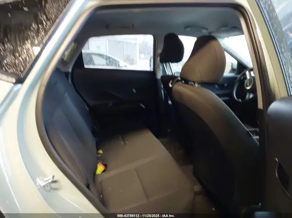 KM8HBCAB4SU304163 2025 HYUNDAI KONA - Image 8