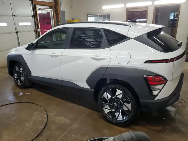 KM8HBCAB4SU308052 2025 HYUNDAI KONA - Image 2