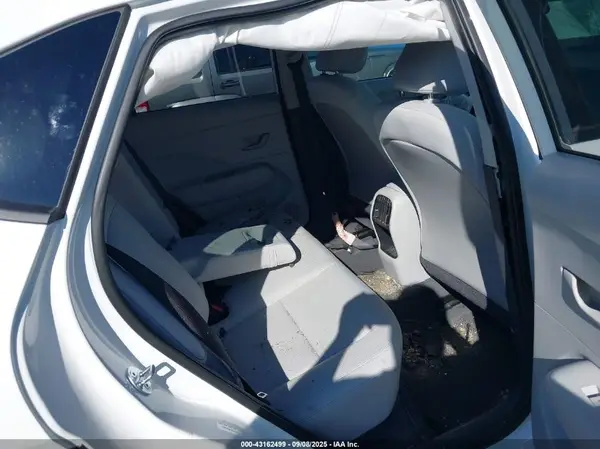 KM8HBCAB4SU342475 2025 HYUNDAI KONA - Image 8
