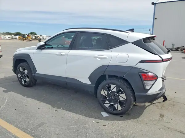 KM8HBCAB6RU181864 2024 HYUNDAI KONA - Image 2