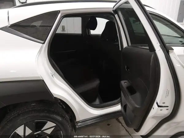 KM8HBCAB6SU301541 2025 HYUNDAI KONA - Image 8