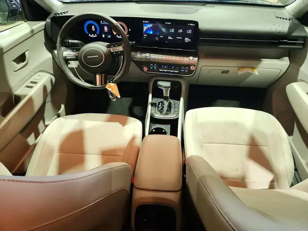 KM8HBCAB6SU310188 2025 HYUNDAI KONA - Image 8