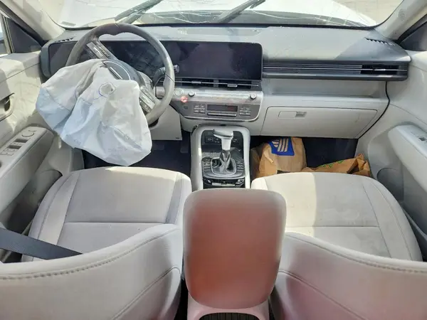 KM8HBCAB6SU337553 2025 HYUNDAI KONA - Image 8
