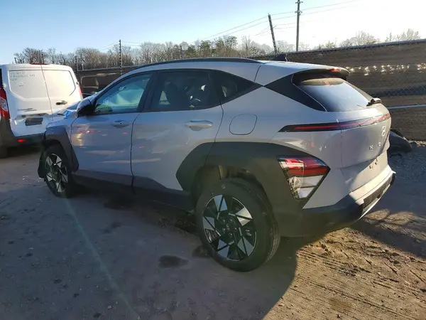 KM8HBCAB7RU136965 2024 HYUNDAI KONA - Image 2