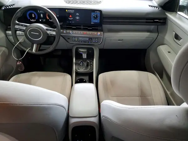 KM8HBCAB7SU195990 2025 HYUNDAI KONA - Image 8