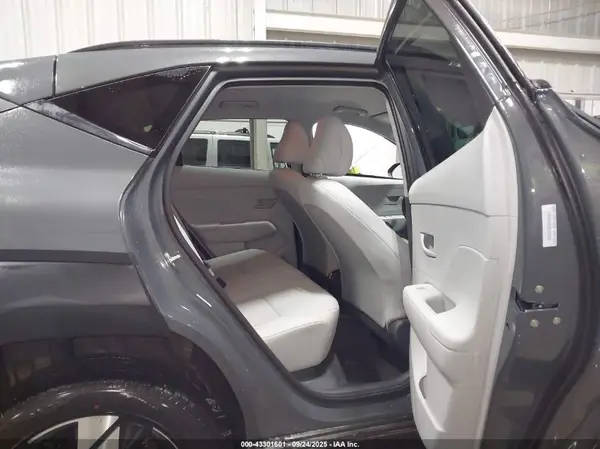 KM8HBCAB7SU327565 2025 HYUNDAI KONA - Image 8