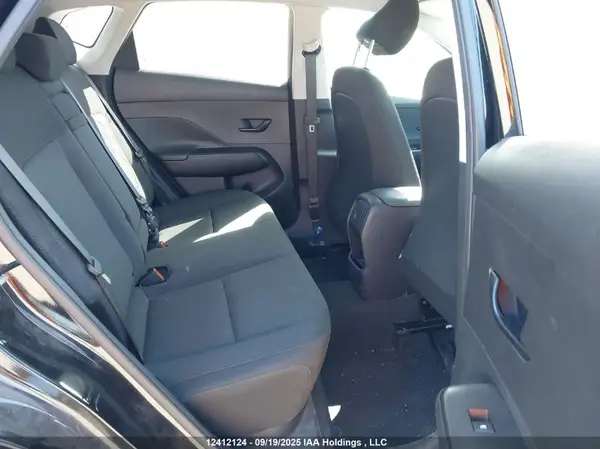 KM8HBCAB8RU092233 2024 HYUNDAI KONA - Image 8