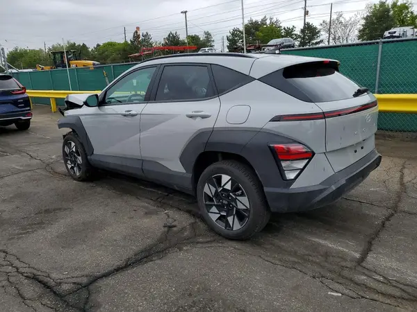 KM8HBCAB8RU179761 2024 HYUNDAI KONA - Image 2