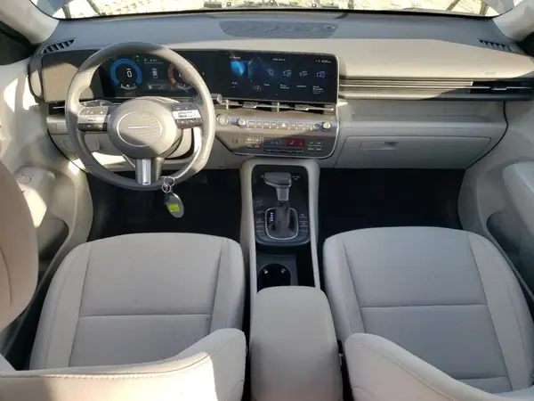 KM8HBCAB8SU186358 2025 HYUNDAI KONA - Image 8