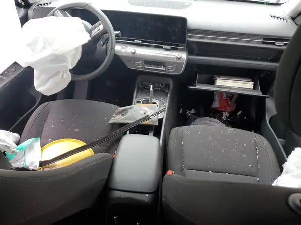 KM8HBCAB8SU270700 2025 HYUNDAI KONA - Image 8