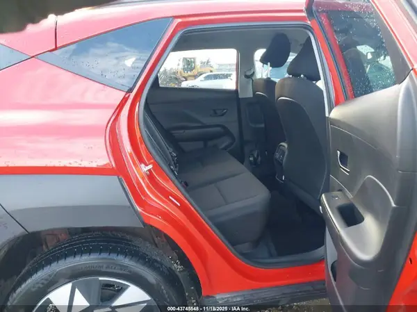 KM8HBCAB8SU299114 2025 HYUNDAI KONA - Image 8