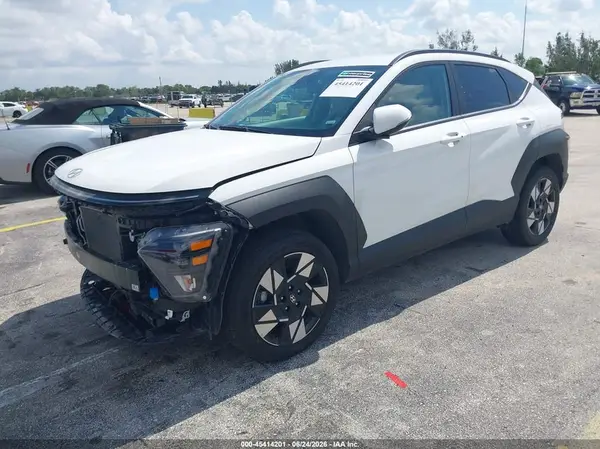KM8HBCAB8SU337523 2025 HYUNDAI KONA - Image 2