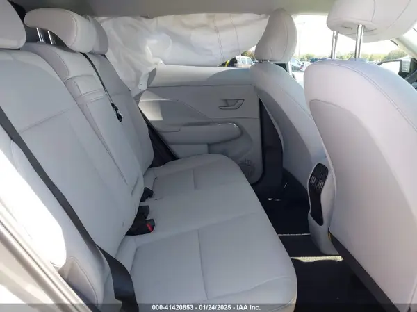 KM8HBCAB9SU186269 2025 HYUNDAI KONA - Image 8