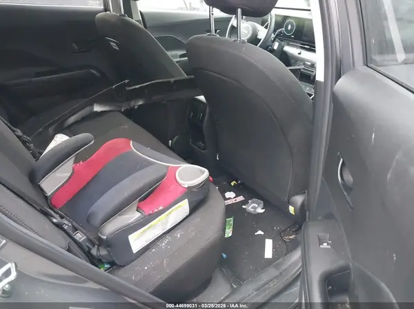 KM8HC3A64SU021682 2025 HYUNDAI KONA - Image 8