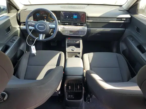 KM8HC3A66SU030268 2025 HYUNDAI KONA - Image 8