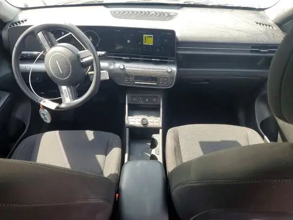 KM8HC3A68SU021717 2025 HYUNDAI KONA - Image 8